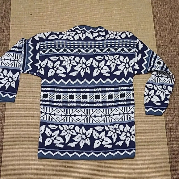 Vintage Fair  Isle Floral Sweater J. J. Poole - Blue and White Size M/L - Picture 4 of 6